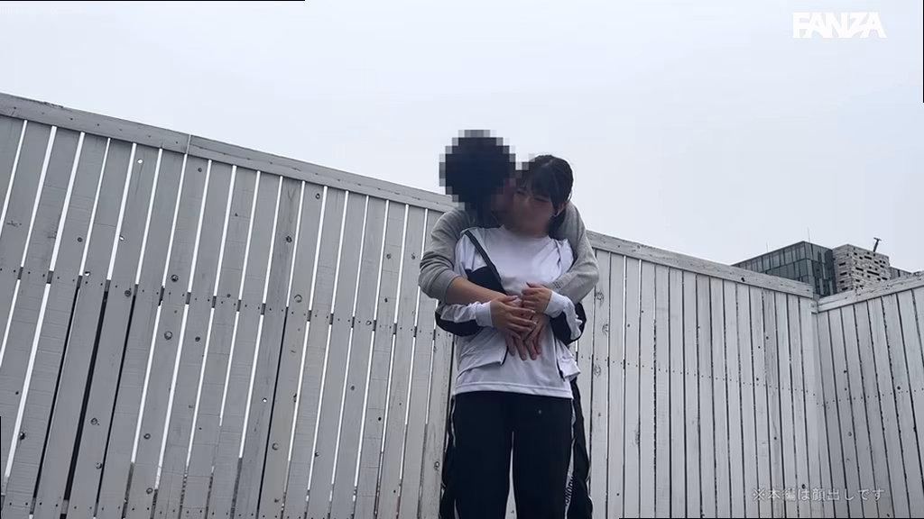 シーン2：完全に発情したキス 4